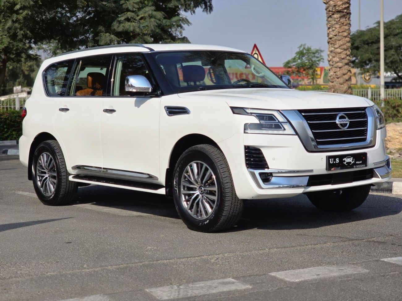 Nissan Patrol SE Platinum City 4.0L 2020 GCC WITH FULL AGENCY SERVICE HISTORY & CONTRACT IN MINT CONDITION