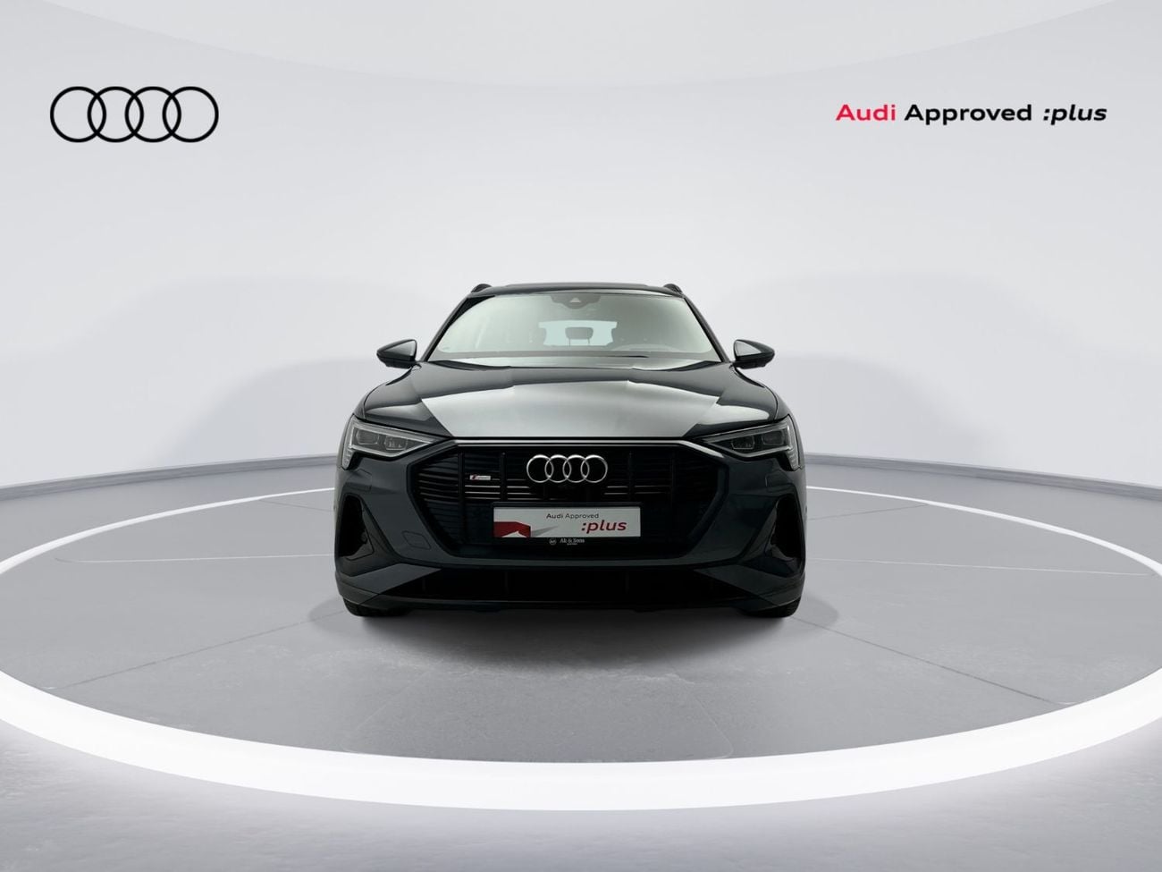 أودي إي ترون سبورتباك Sportback 55 S line 408hp (Ref# 47341)