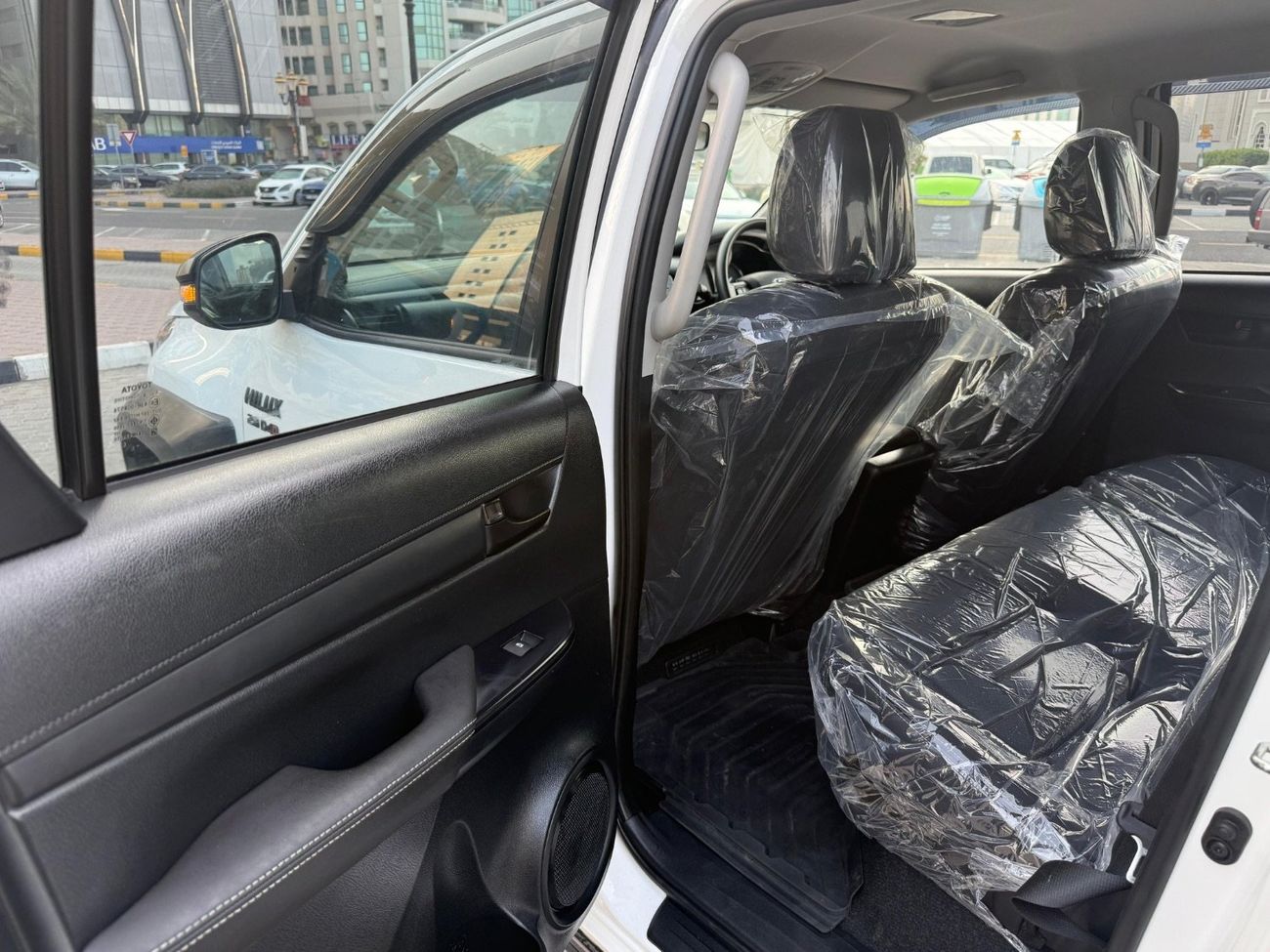 تويوتا هيلوكس SR5 48V with GR Kit