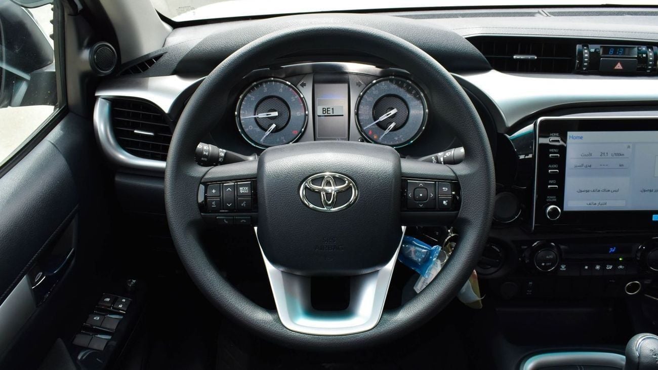 تويوتا هيلوكس GLS DIESEL ECTAGR003 – 2026 Toyota Hilux Double Cab High Options - 2.4L Diesel Manual 4wd – White w Black