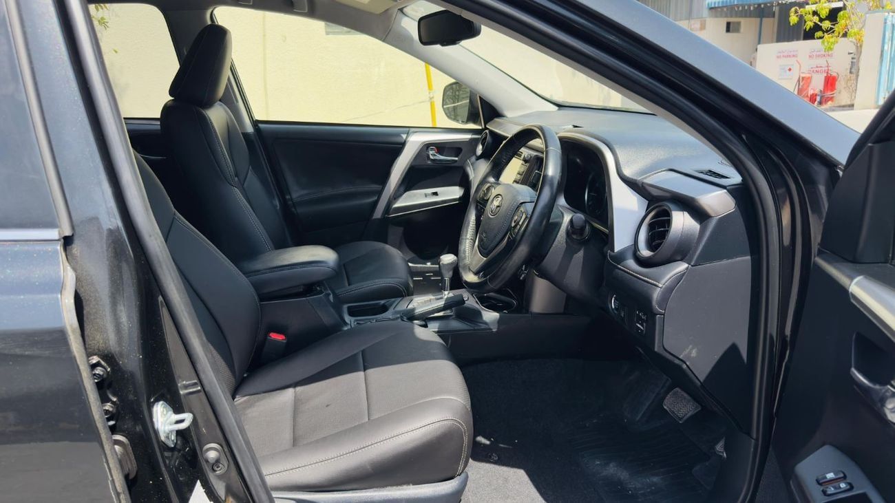 Toyota RAV4 AUTO TRANSMISSION | RHD | 2.0L PETROL ENGINE | PUSH START ENGINE | COMPACT SUV