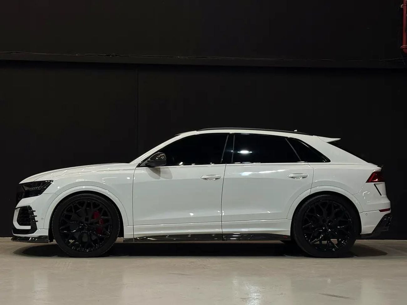 أودي RSQ8 RSQ8 | V8 TWIN TURBO |URBAN KIT | GCC