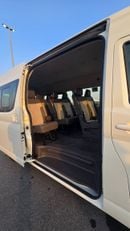 Toyota Hiace GL -High Roof  3.5L A/T