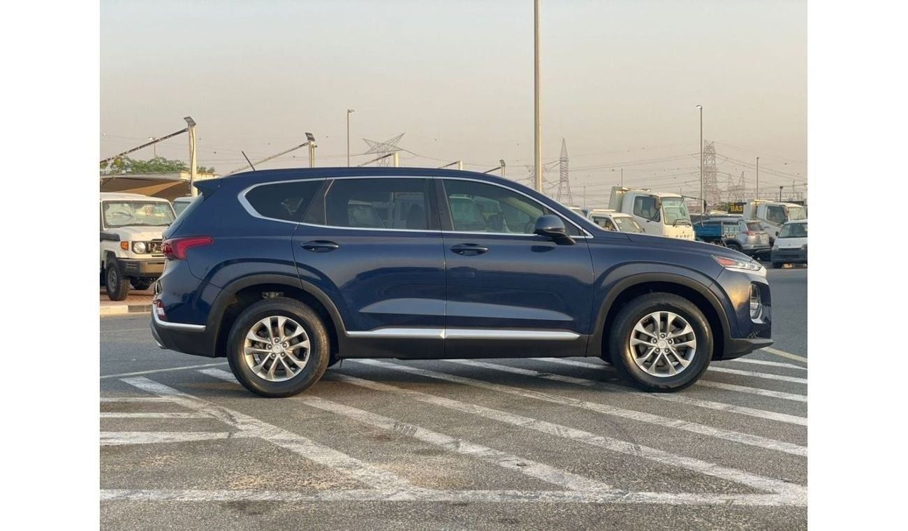 Hyundai Santa Fe 2019 Hyundai Santa Fe SEL Premium - 2.4L V4 GDi With BSM Radar -