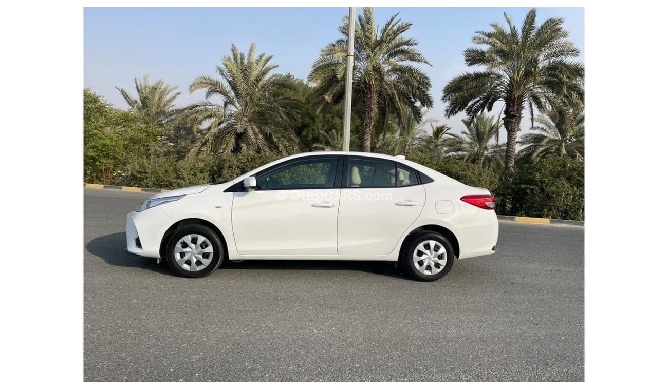 تويوتا يارس TOYOTA Yaris Model 2021 Gcc full automatic Excellent Condition