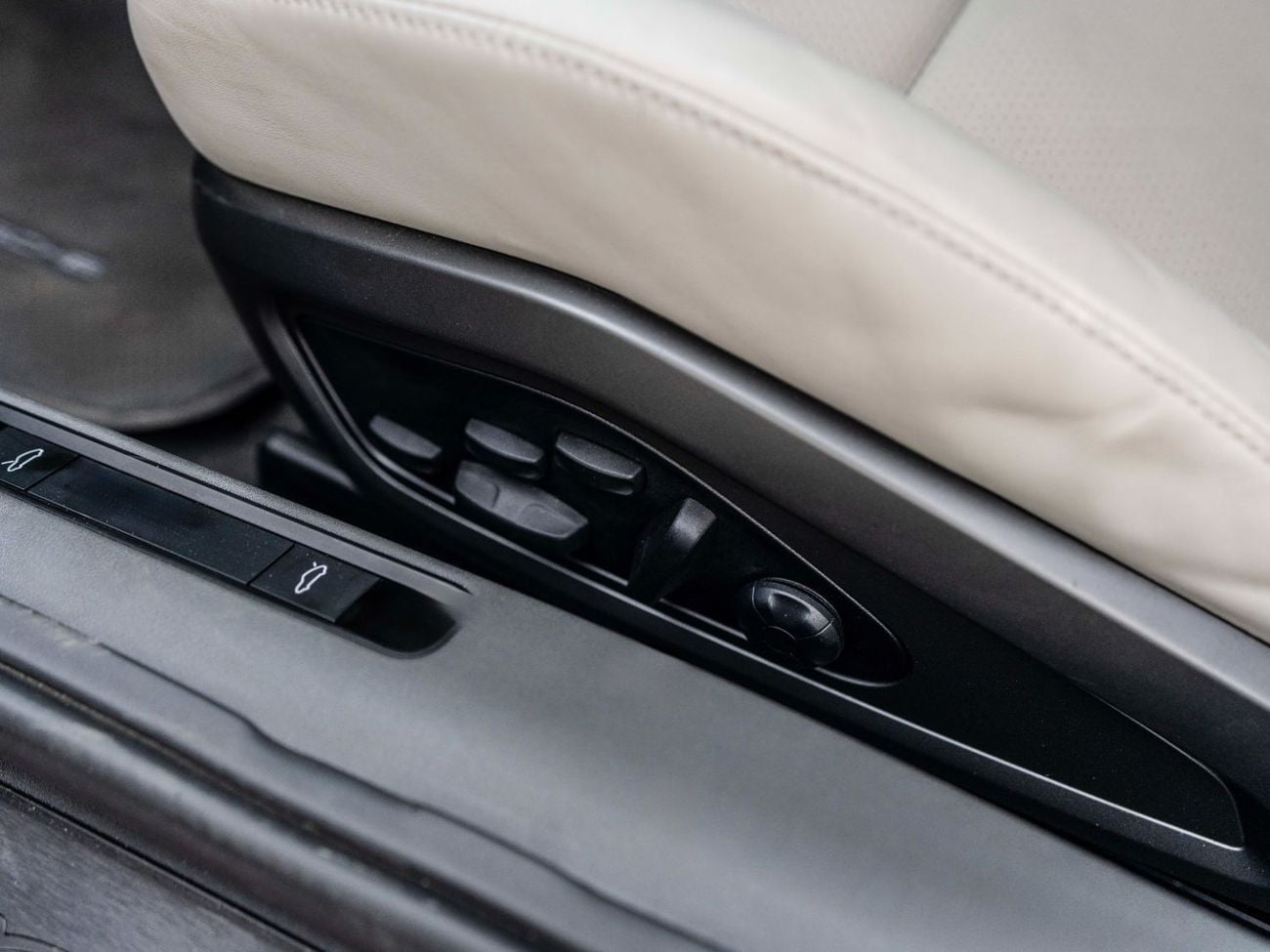 بورش 911 Carrera GTS 3.0L (450 HP) Coupe