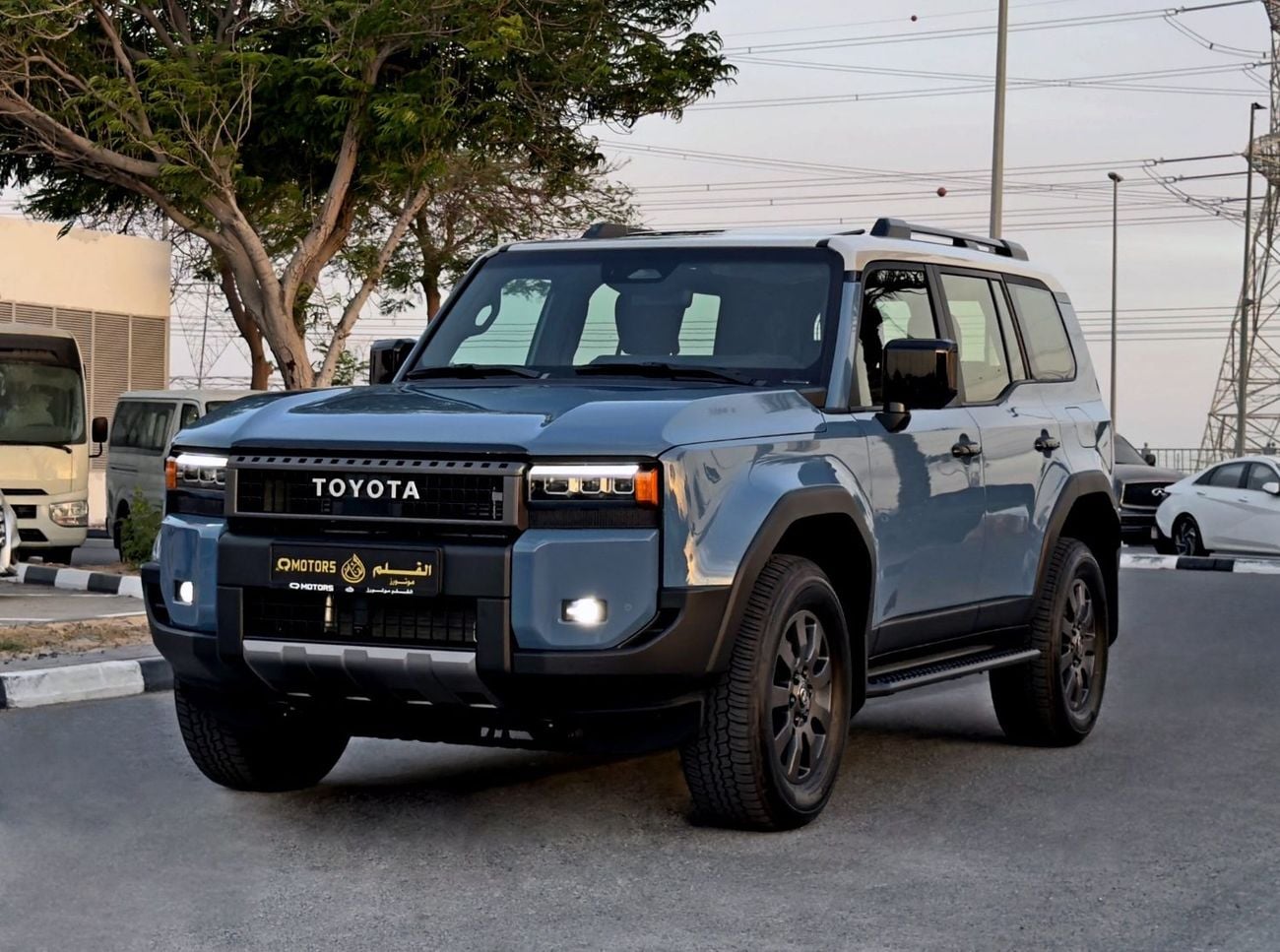 تويوتا برادو 2.4l Turbo Adventure Duo Tone