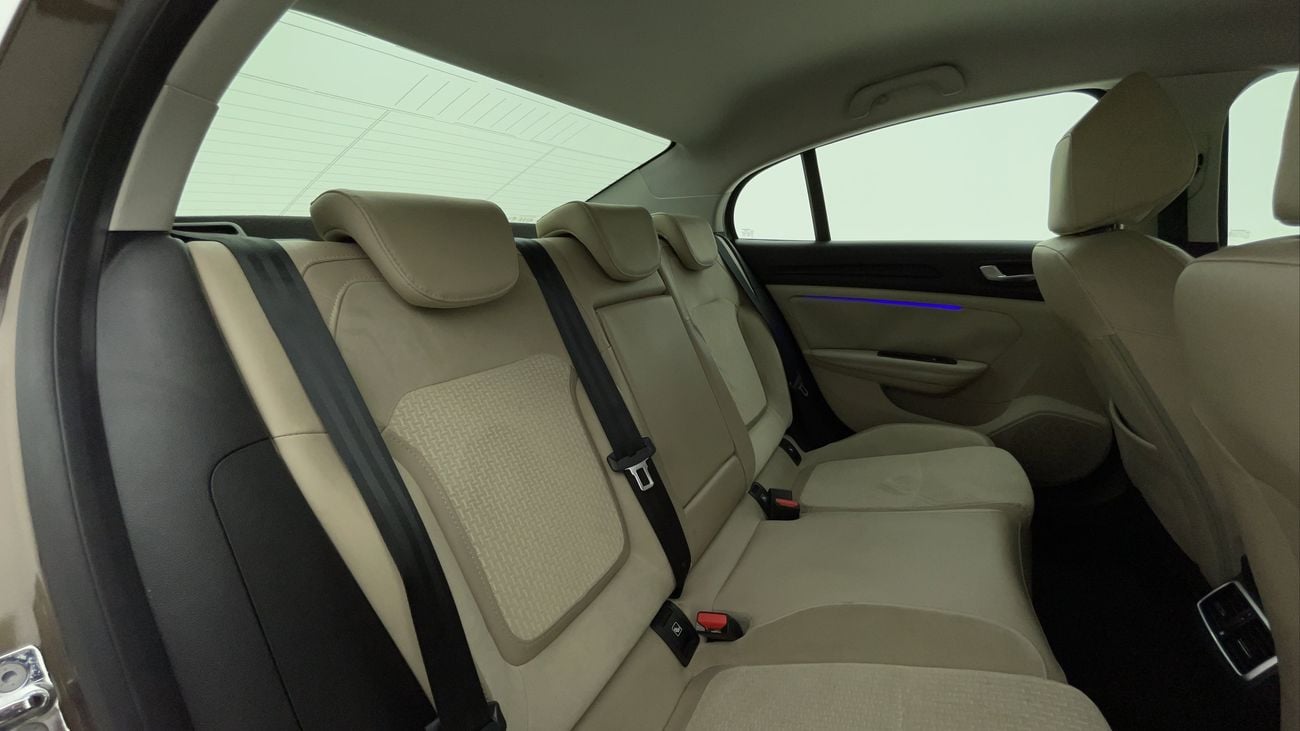 رينو ميجان LE 1.6 | بدون دفعة مقدمة | اختبار قيادة مجاني للمنزل