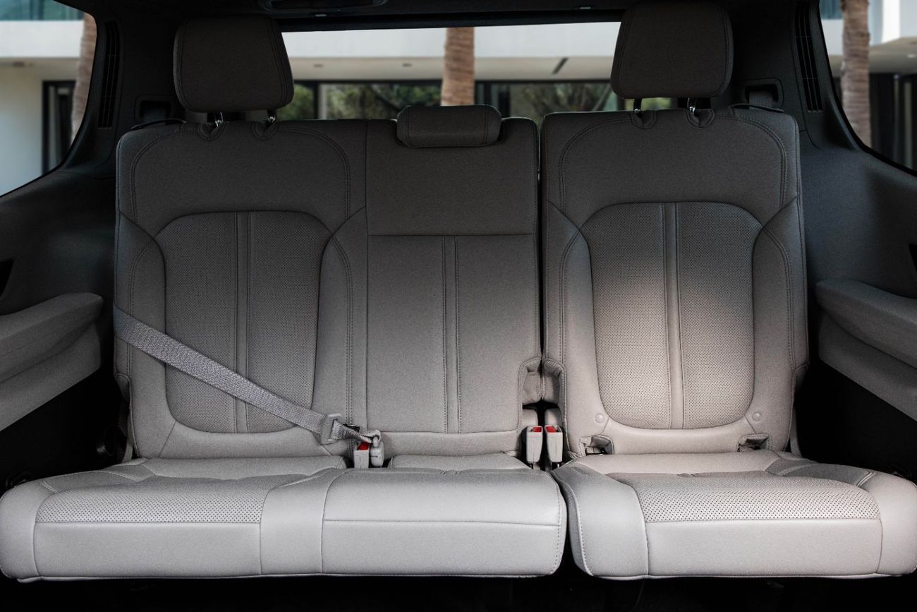 Jeep Grand Wagoneer Grand Wagoneer | 3,036 P.M | 0% Downpayment | Like New!