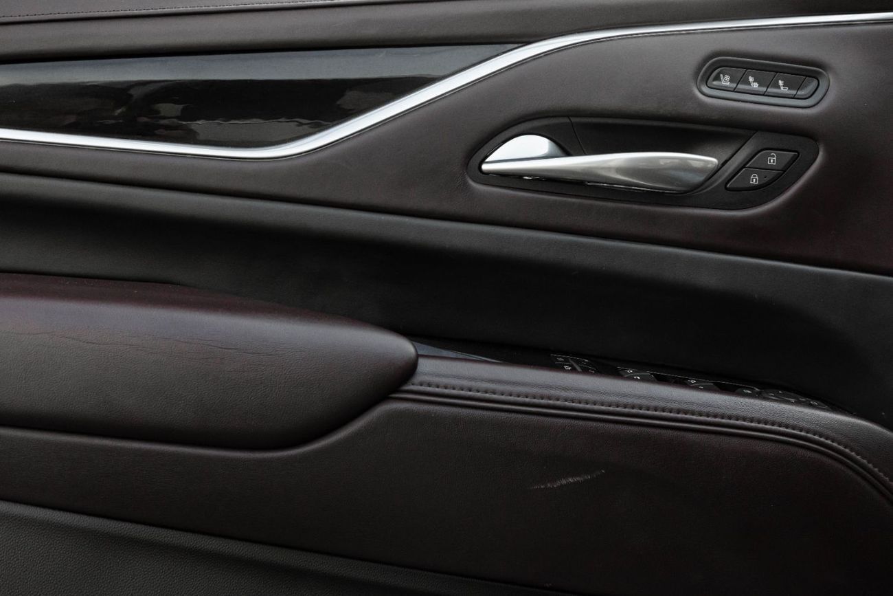 Cadillac Escalade ESV | V8 | 4,700 P.M | 0% Downpayment | AGENCY SERVICED!