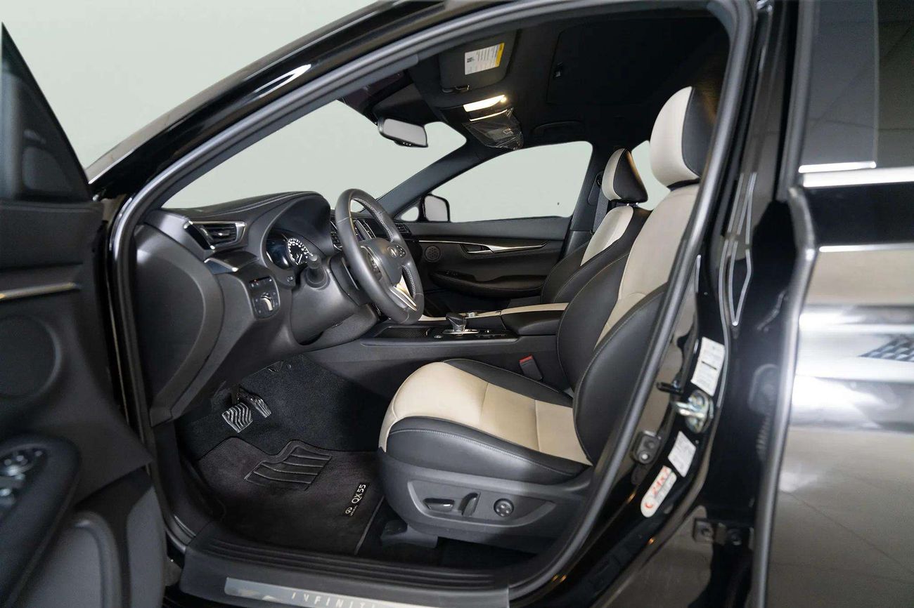 إنفينيتي QX55 LUXE 2.0