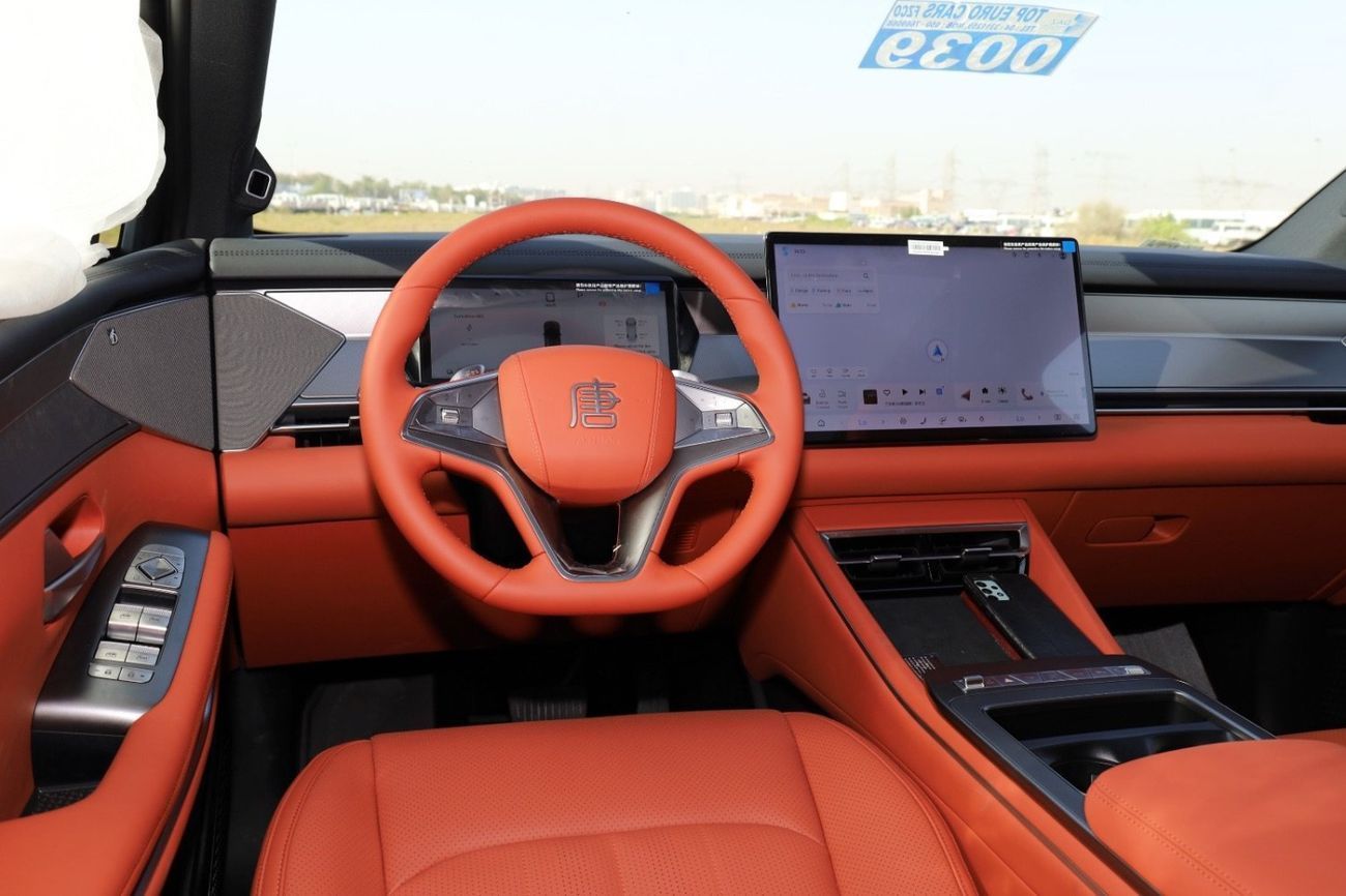 BYD Tang BYD TANG L EV 7 SEATER 670 KM MODEL 2025