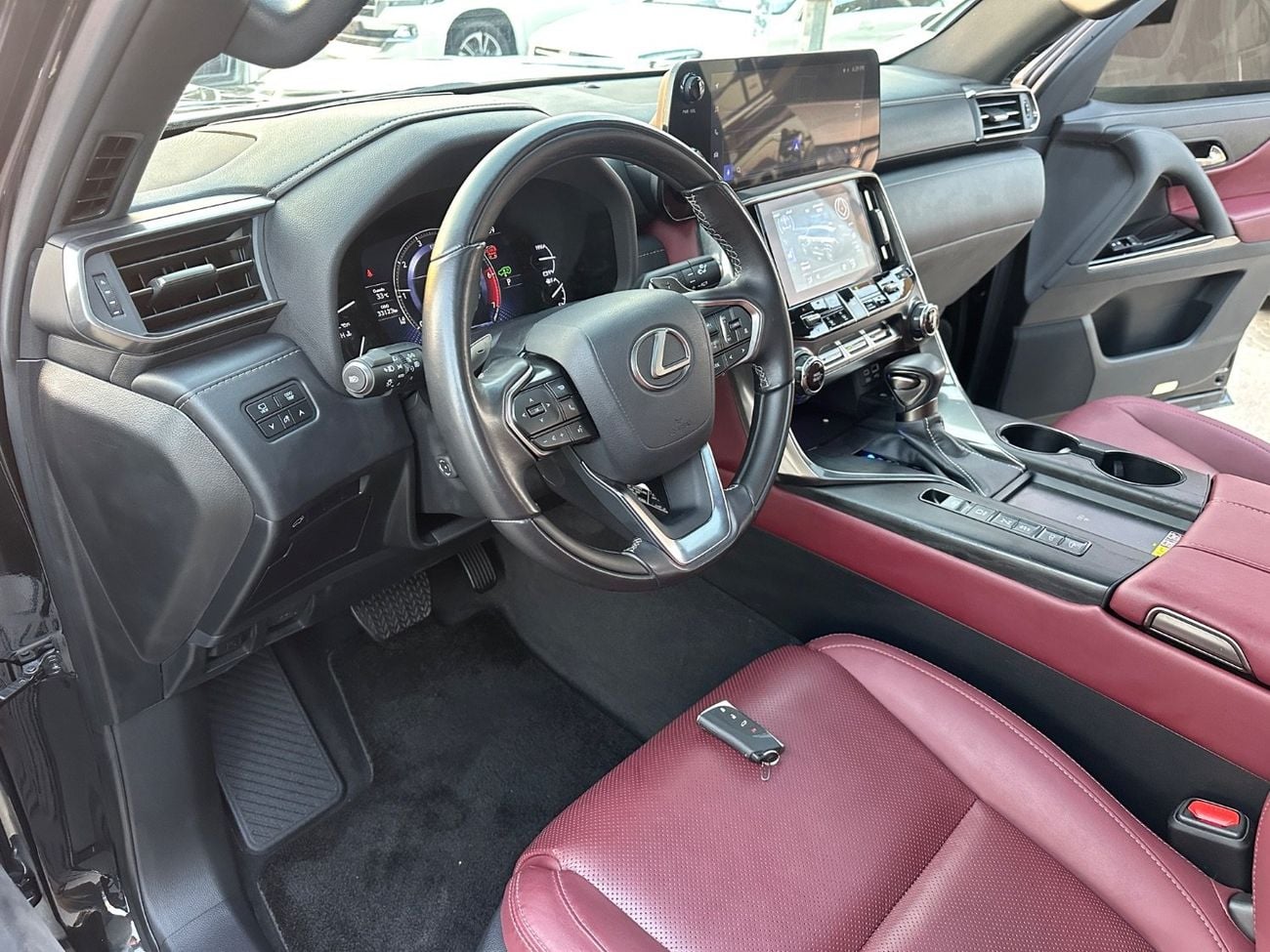 لكزس LX 600