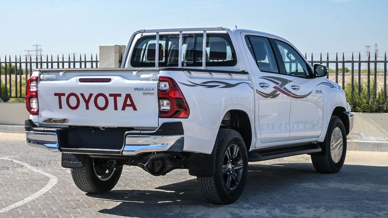 تويوتا هيلوكس GLX 2.7L Double Cab Utility 4WD A/T