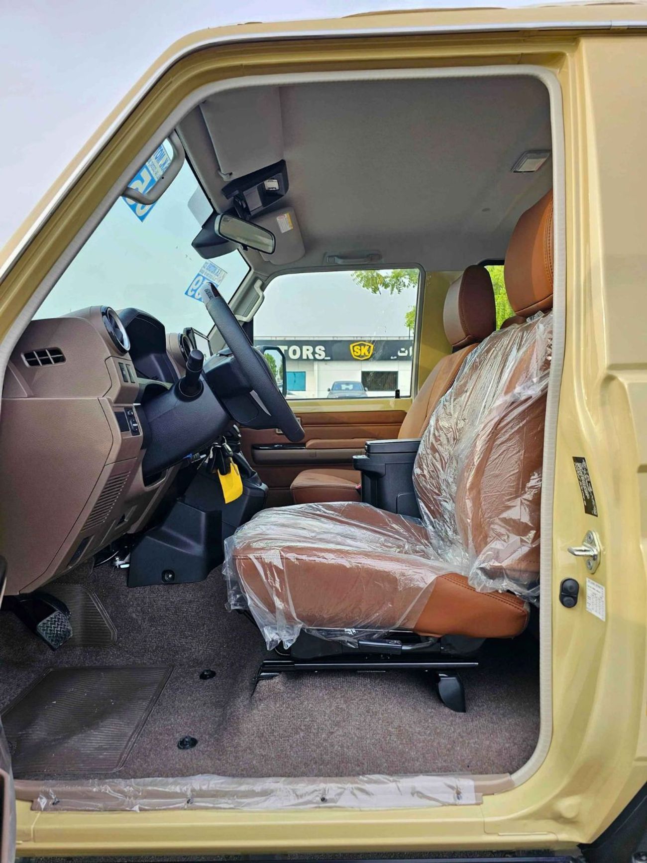 تويوتا لاند كروزر 70 LC71 3 DOOR LX-Z / 4.0L PETROL A/T / DIFF LOCK / 4WD (CODE # LC71LXZ)