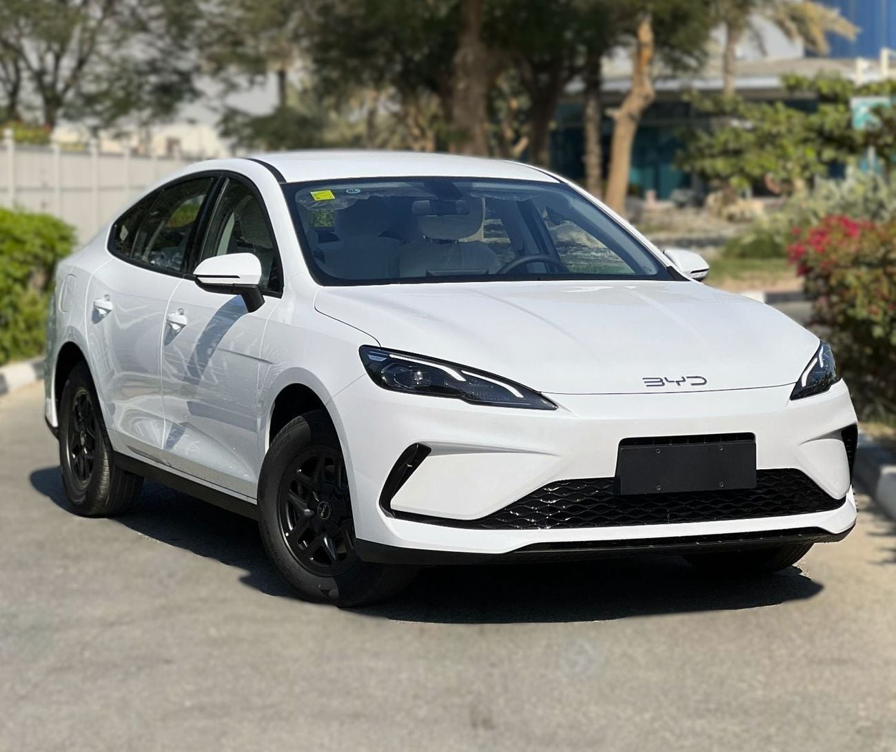 بي واي دي سيل 05 DM-i BYD Seal 05 DM-i (PHEV)-1.5L-Model: 2025 (Warranty 5Years)