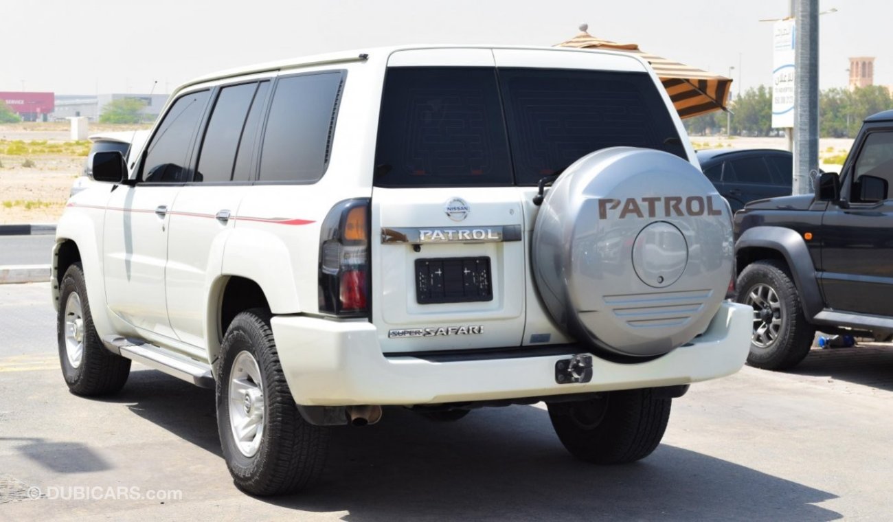 Nissan Patrol Safari