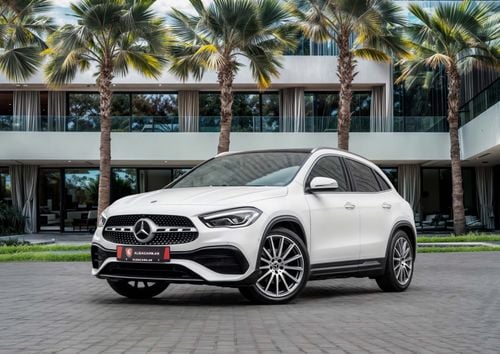 مرسيدس بنز GLA 200 GLA200 GLA 200 AMG | 2,253 P.M | 0% Downpayment | Mercedes-Benz GLA 200 AMG!