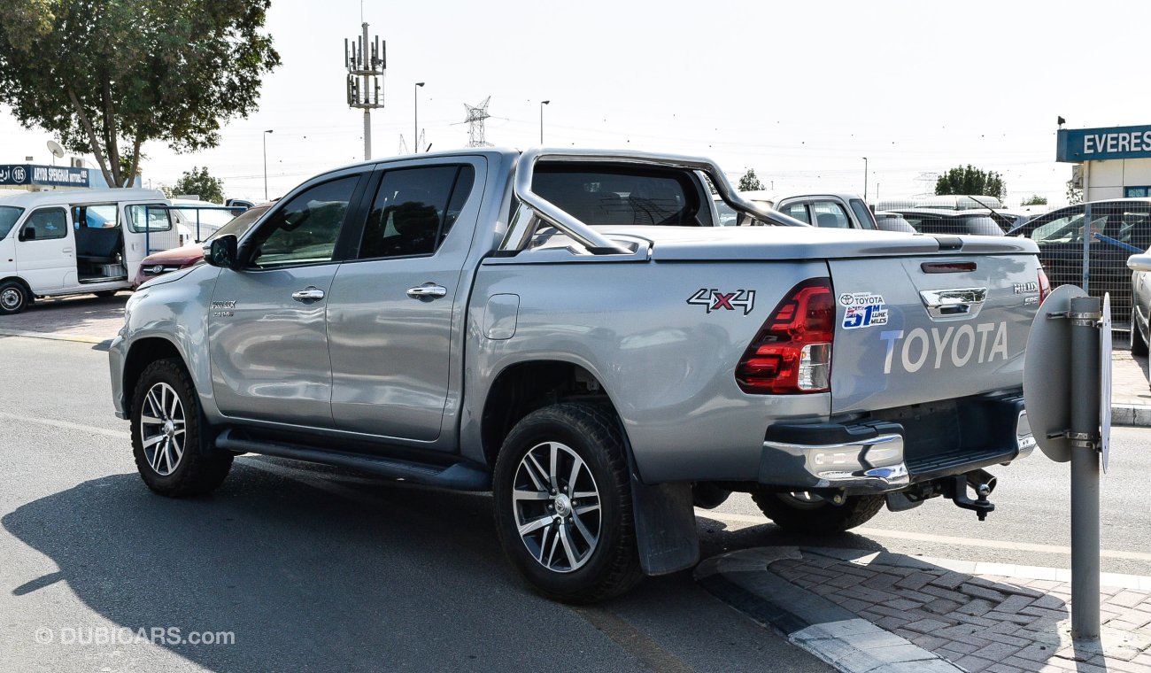 Toyota Hilux 2.8 D-4D  SR5 G Dièsel Right Hand A/T