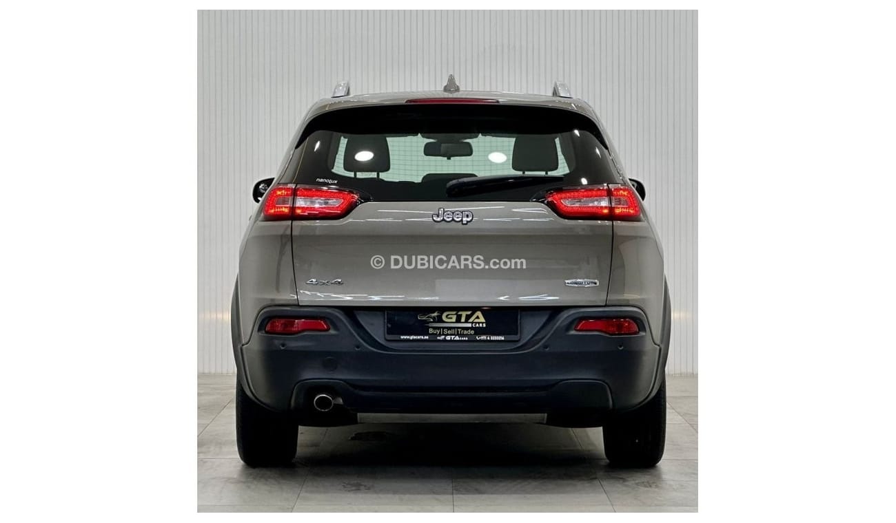 Jeep Cherokee 2016 Jeep Cherokee Longitude, Warranty, Low Kms, Excellent Condition, GCC