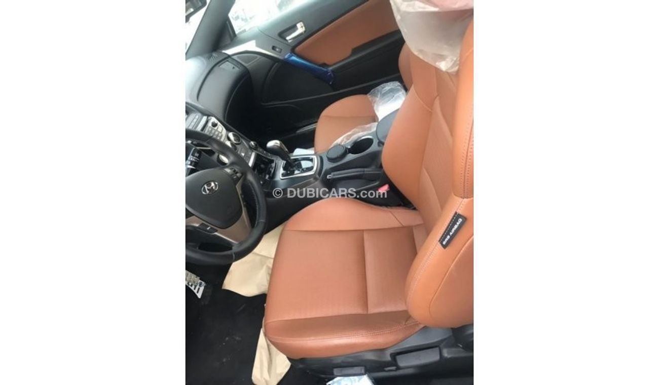 هيونداي جينيسس كوبيه 3.8 لتر