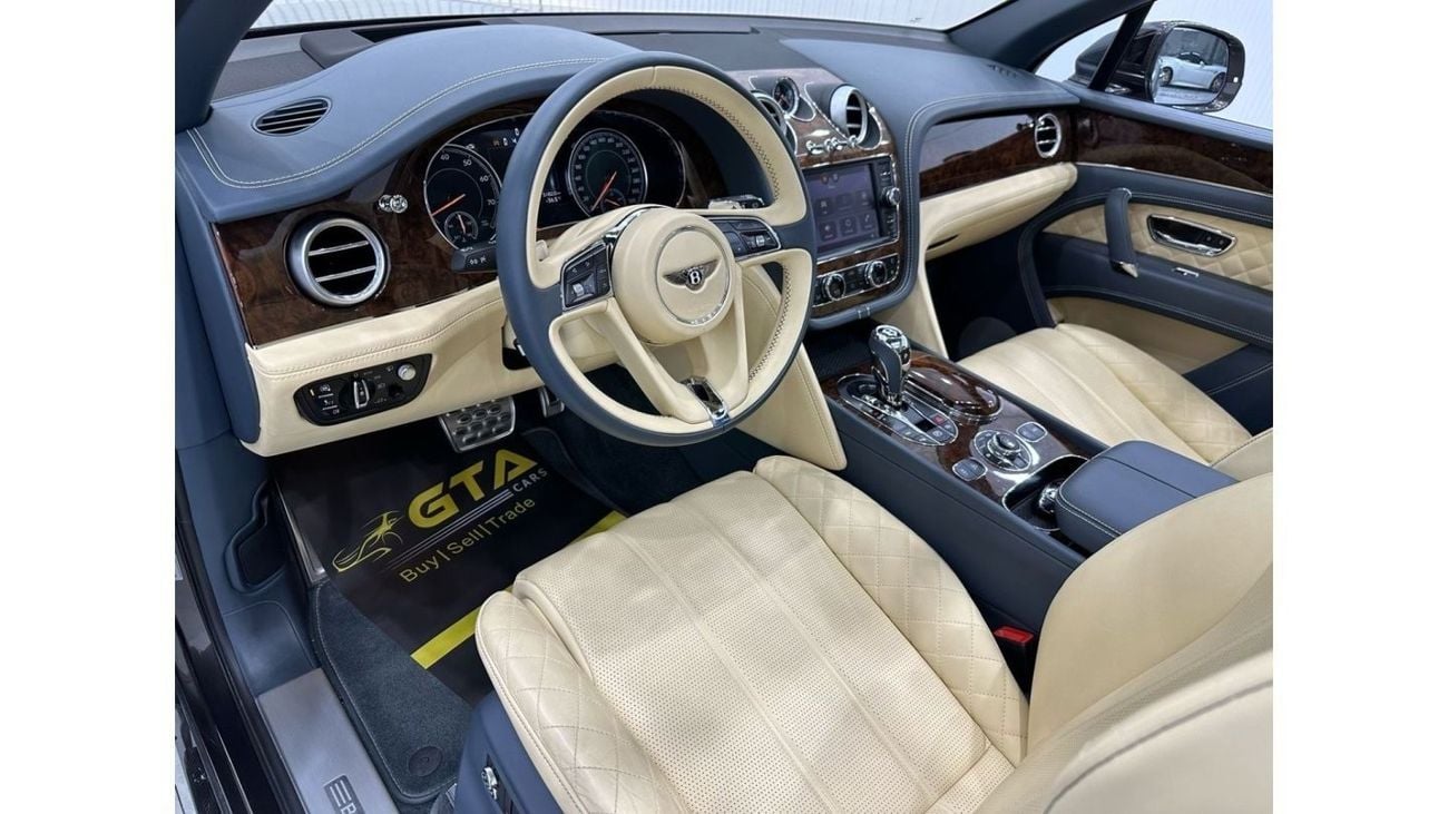 Bentley Bentayga 2017 Bentley Bentayga First Edition W12, Warranty, Full Bentley Service History, Full Options, GCC