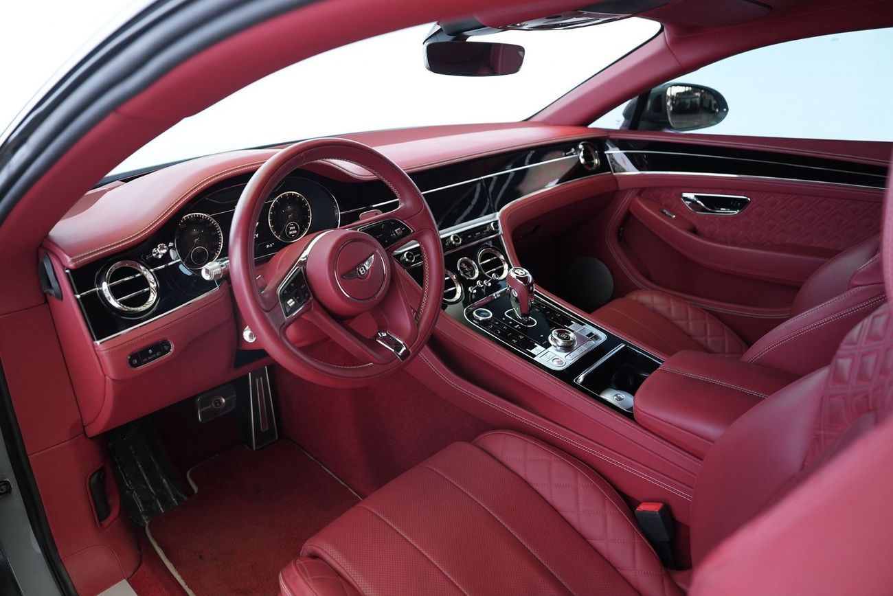 Bentley Continental GT 6.0L W12 (626 HP)