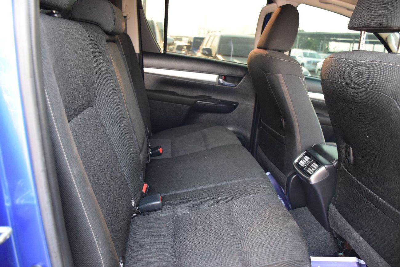 Toyota Hilux S GLX 2.8L AWD A/T