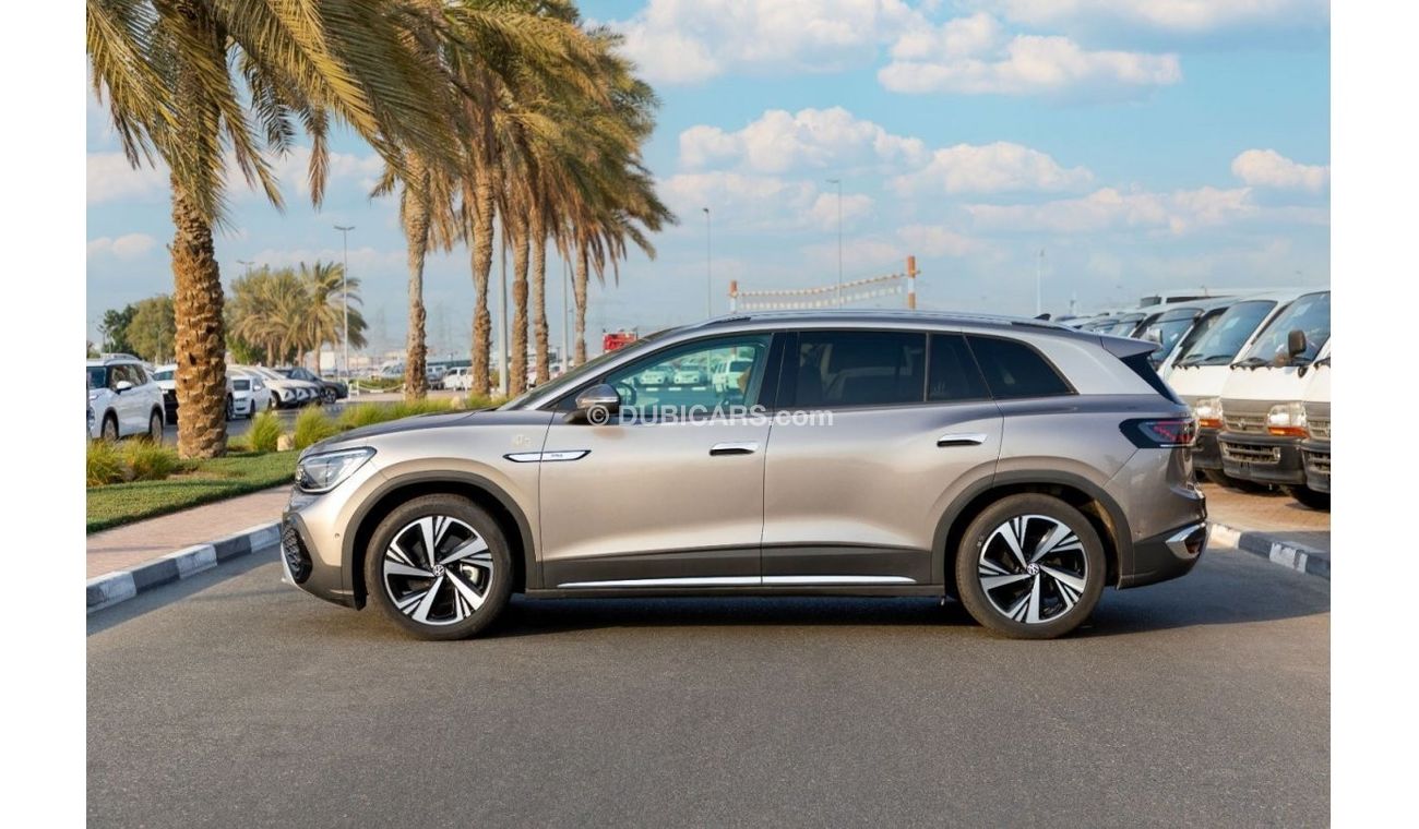 Volkswagen ID.6 2022 Volkswagen ID6 Litepro 20" Fixed Panoramic W/o HUD + 360CAM 6 Seats AT - Gold inside white & bl