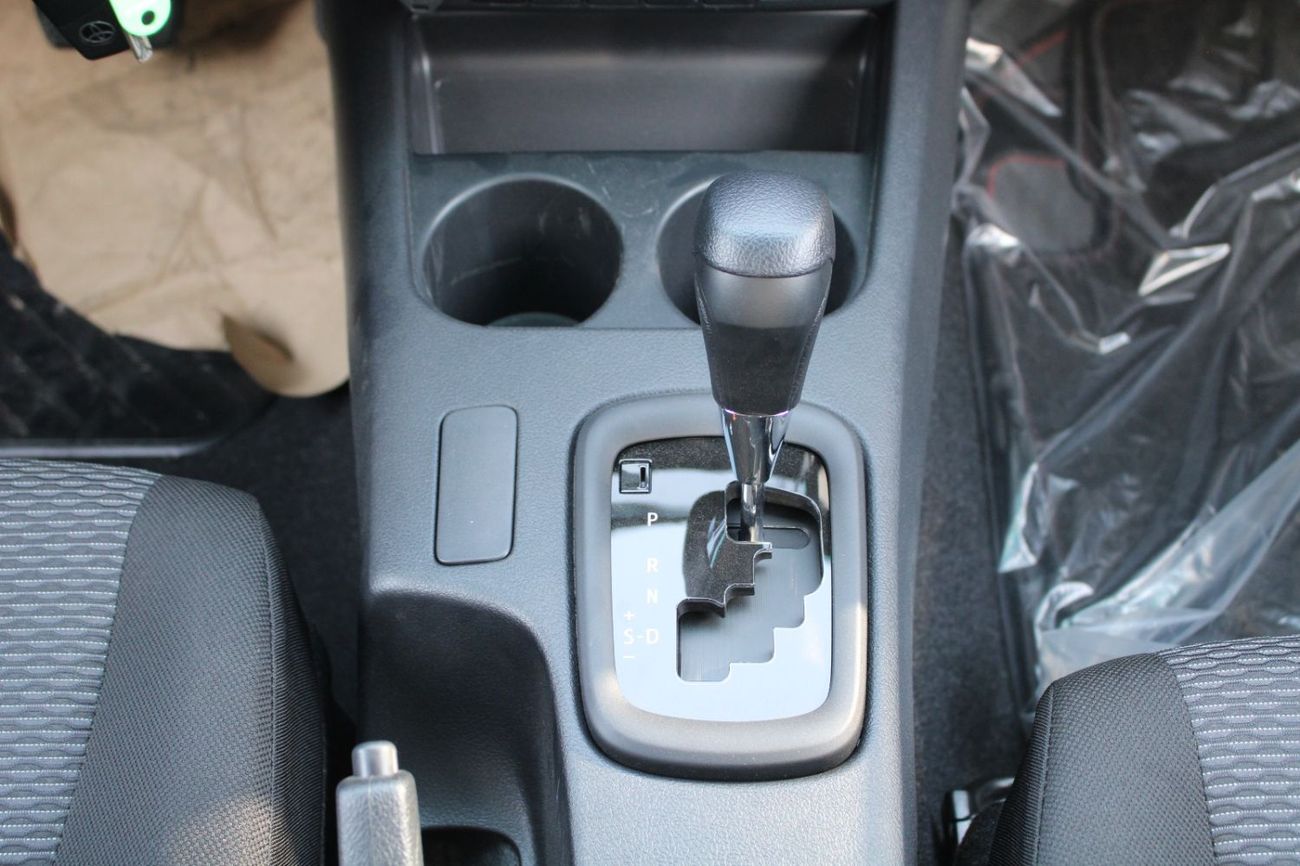 Toyota Hilux TOYOTA HILUX 2.4L DIESEL DOUBLE CABIN 4X4 BASIC AUTOMATIC