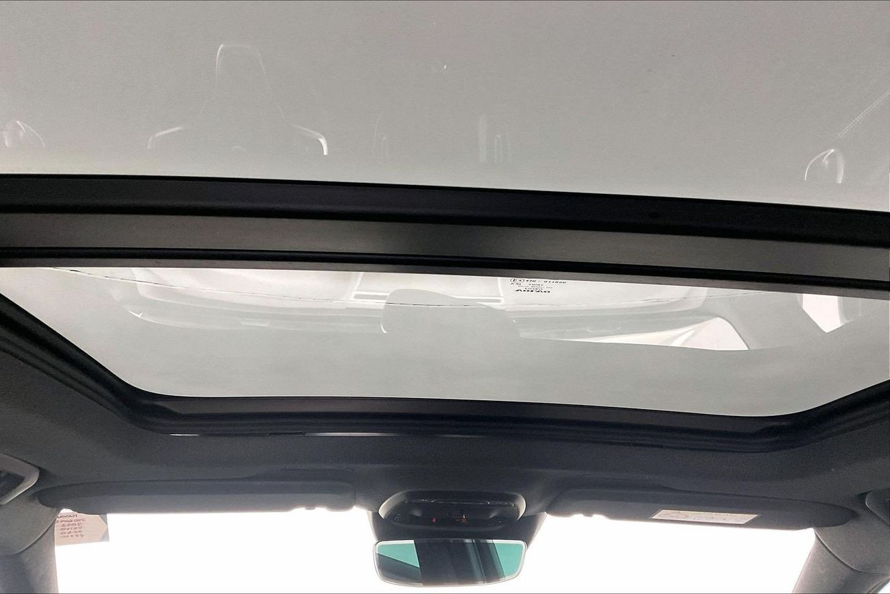 Volvo XC40 T4 R Design | Guaranteed Warranty | 0 Down Payment