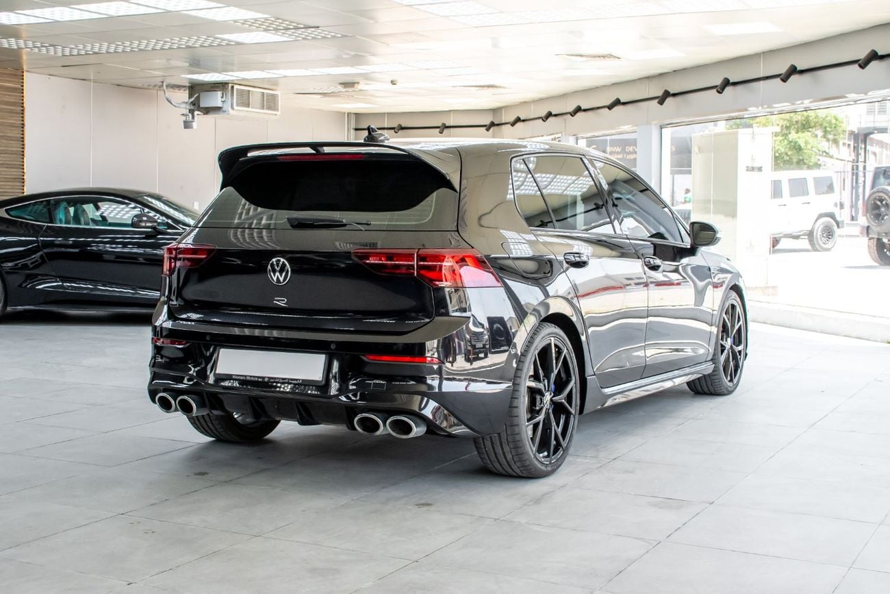 Volkswagen Golf R Base 2.0T