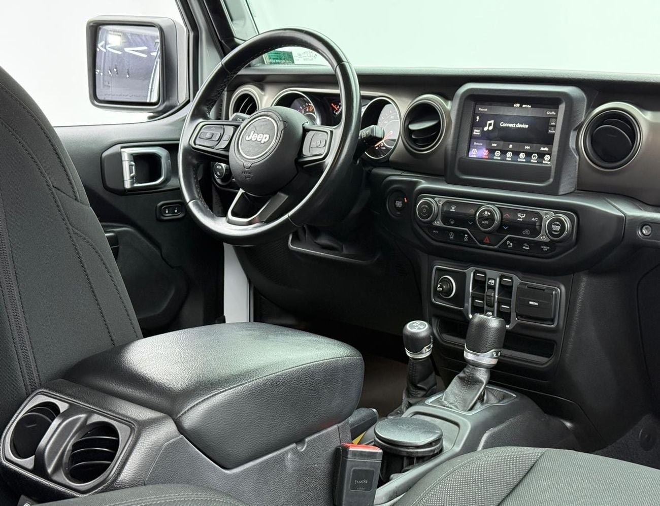 جيب جلادياتور 2020 Jeep Gladiator Sport, 2026 Jeep Warranty, Full Jeep Service History, Low Km, GCC