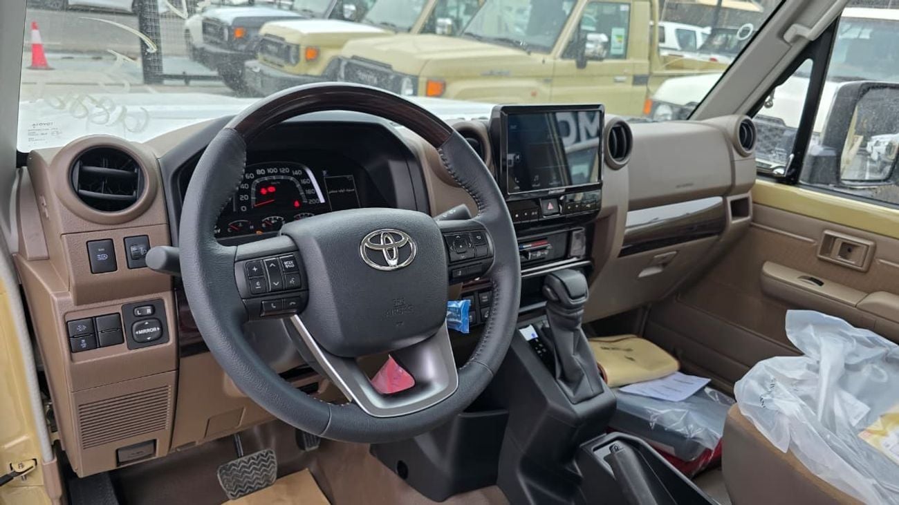 Toyota Land Cruiser 70 Toyota Land Cruiser 79, Saudi specifications, full option