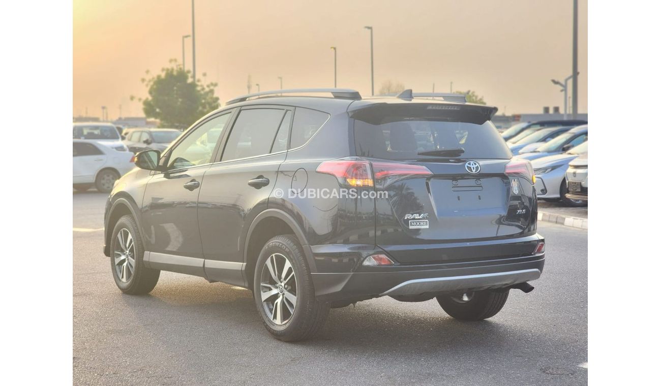 Toyota RAV4 Toyota Rav4 xle full option 2018 model