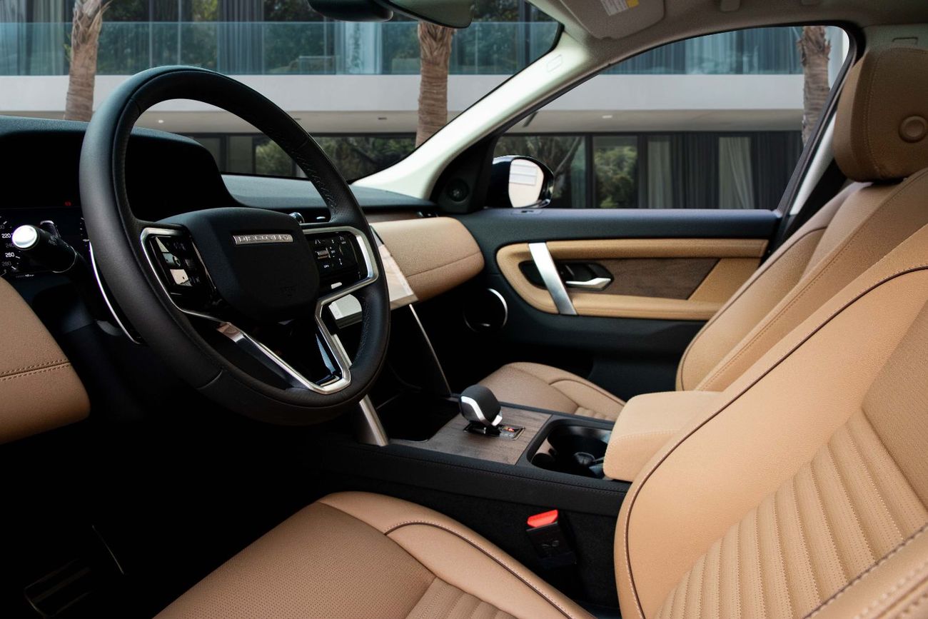 Land Rover Discovery Sport 3,231 P.M  | 0% Downpayment | Discovery Sport Dynamic SE P250!