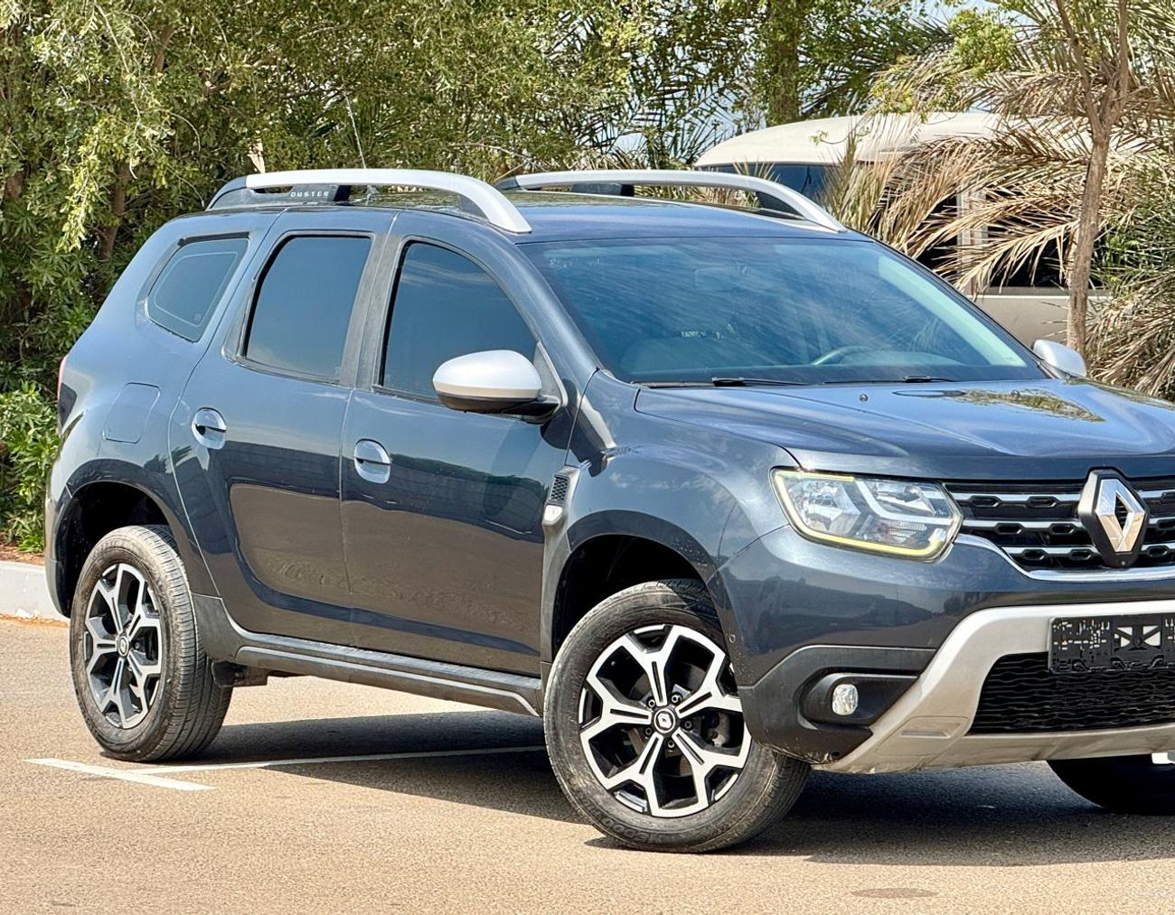 Renault Duster LE 1.6L 470-MONTHLY | GCC | CRUISE CONTROL I FULL OPTION I ACCIDENT FREE
