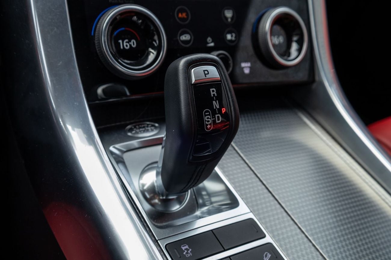 لاند روفر رينج روفر سبورت HSE 3.0L (335 HP)