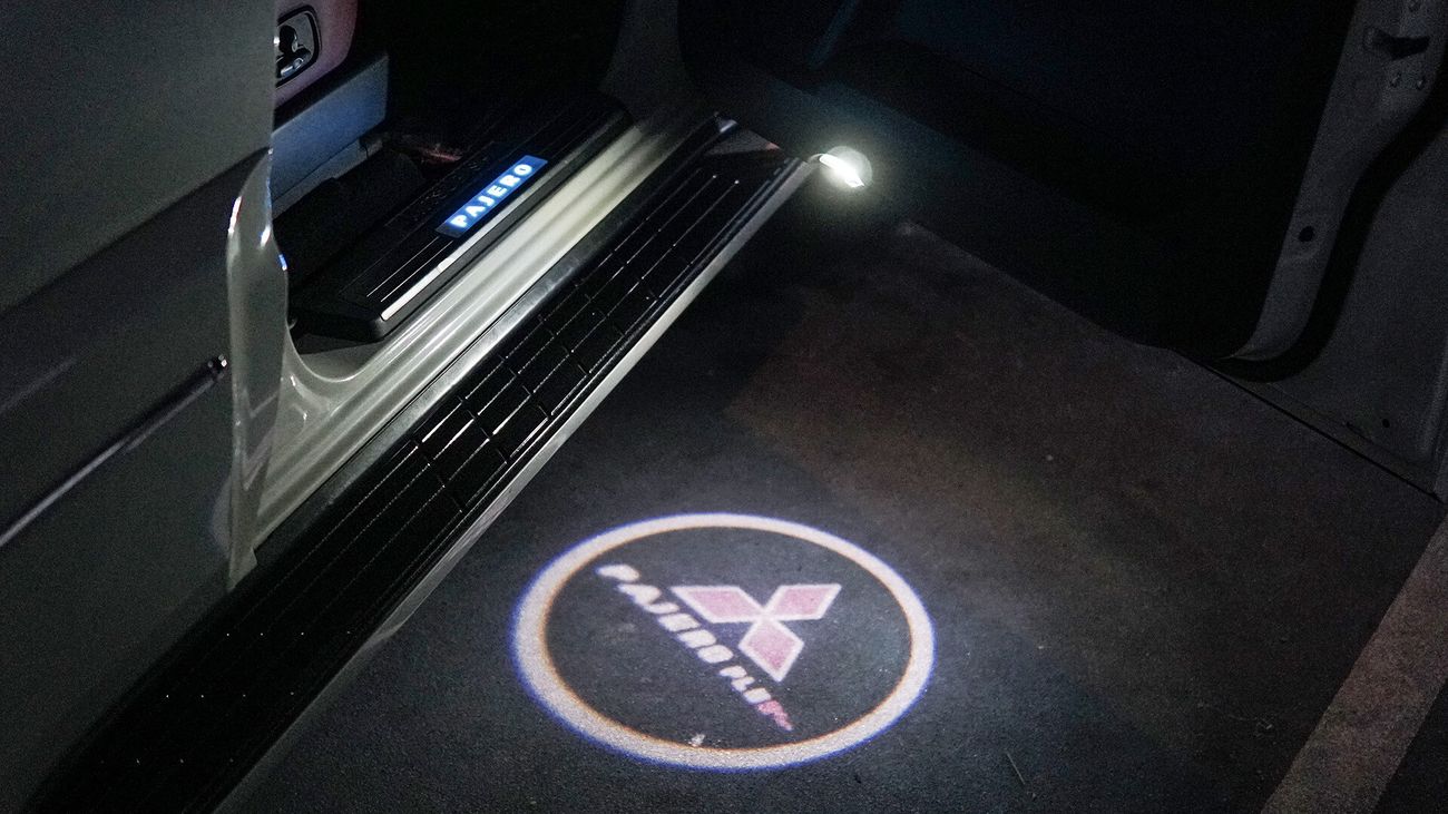 Mitsubishi Pajero Signature Edition GLS 4X4 3.8L V6 GCC