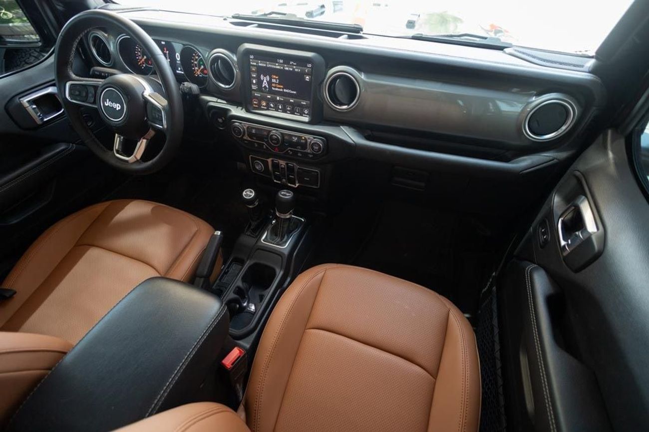 Jeep Wrangler Unlimited Sahara 3.6L Jeep Wrangler Unlimited Sahara 2023 GCC under Agency Warranty with Flexible Do