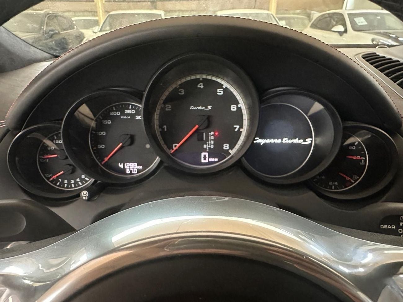Porsche Cayenne TURBO S 4.8L (550 HP) PORSCHE CAYENNE 2014 | FULL SERVICE HISTORY | TWO KEYS | FULLY LOADED