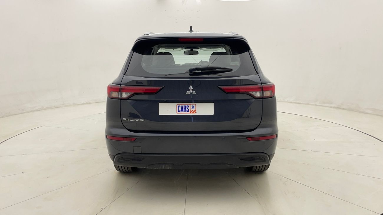 Mitsubishi Outlander MIDLINE PLUS 2.5 | Zero Down Payment | Home Test Drive