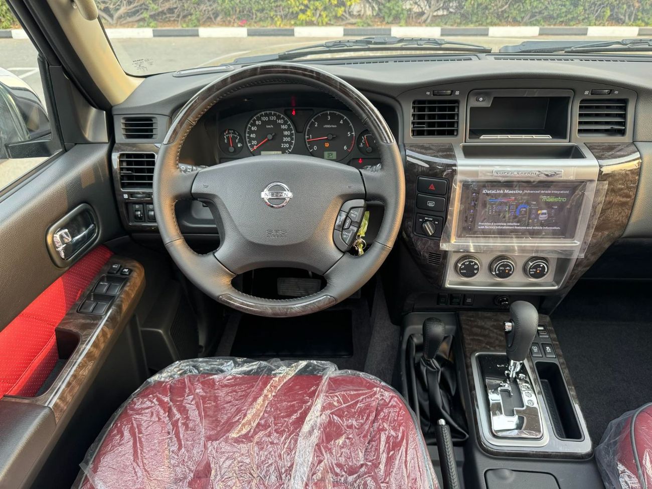 نيسان باترول سوبر سفاري GCC SPEC UNDER WARRANTY