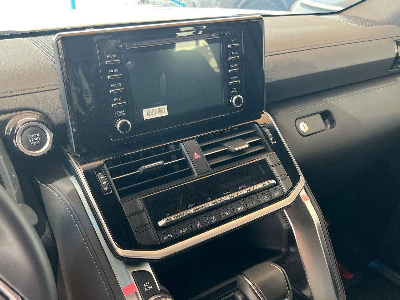 تويوتا لاند كروزر TOYOTA LAND CRUISER VX - EUR - MODEL 2023 - ENG 4.0L