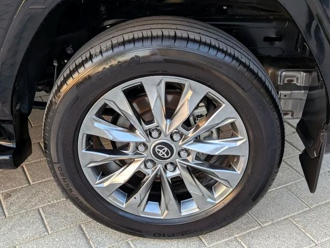 Toyota Land Cruiser GXR, миниатюра 30