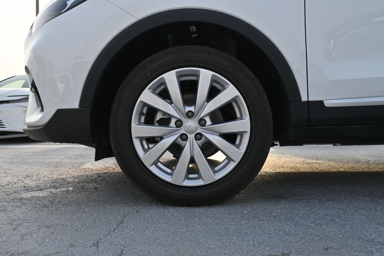 MG ZS MG ZS 1.5L Basic Option, Petrol Model 2025, Color White