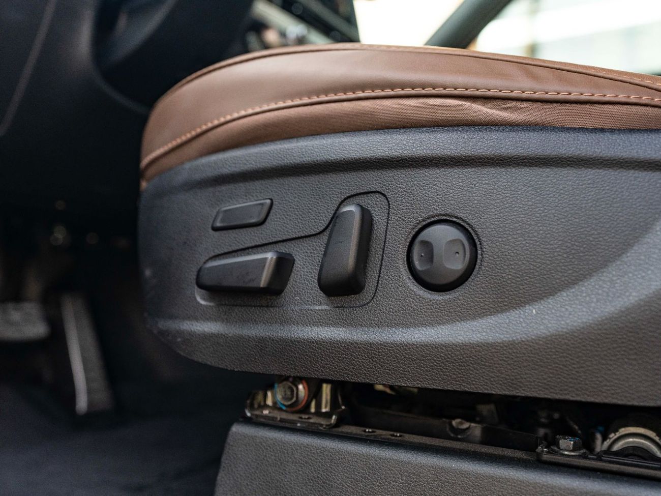 Kia Telluride LX 3.8L (291 HP)