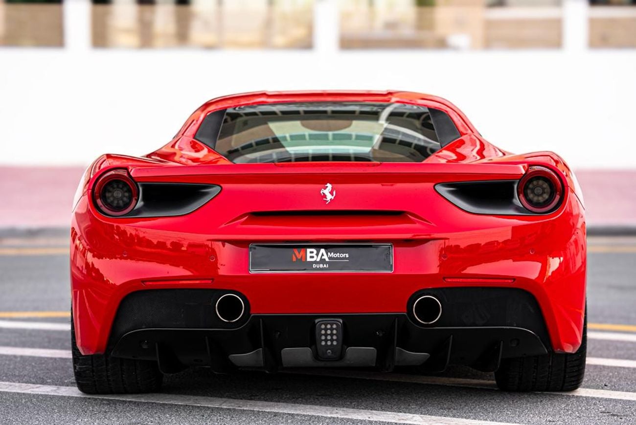 فيراري 488 GTB STD