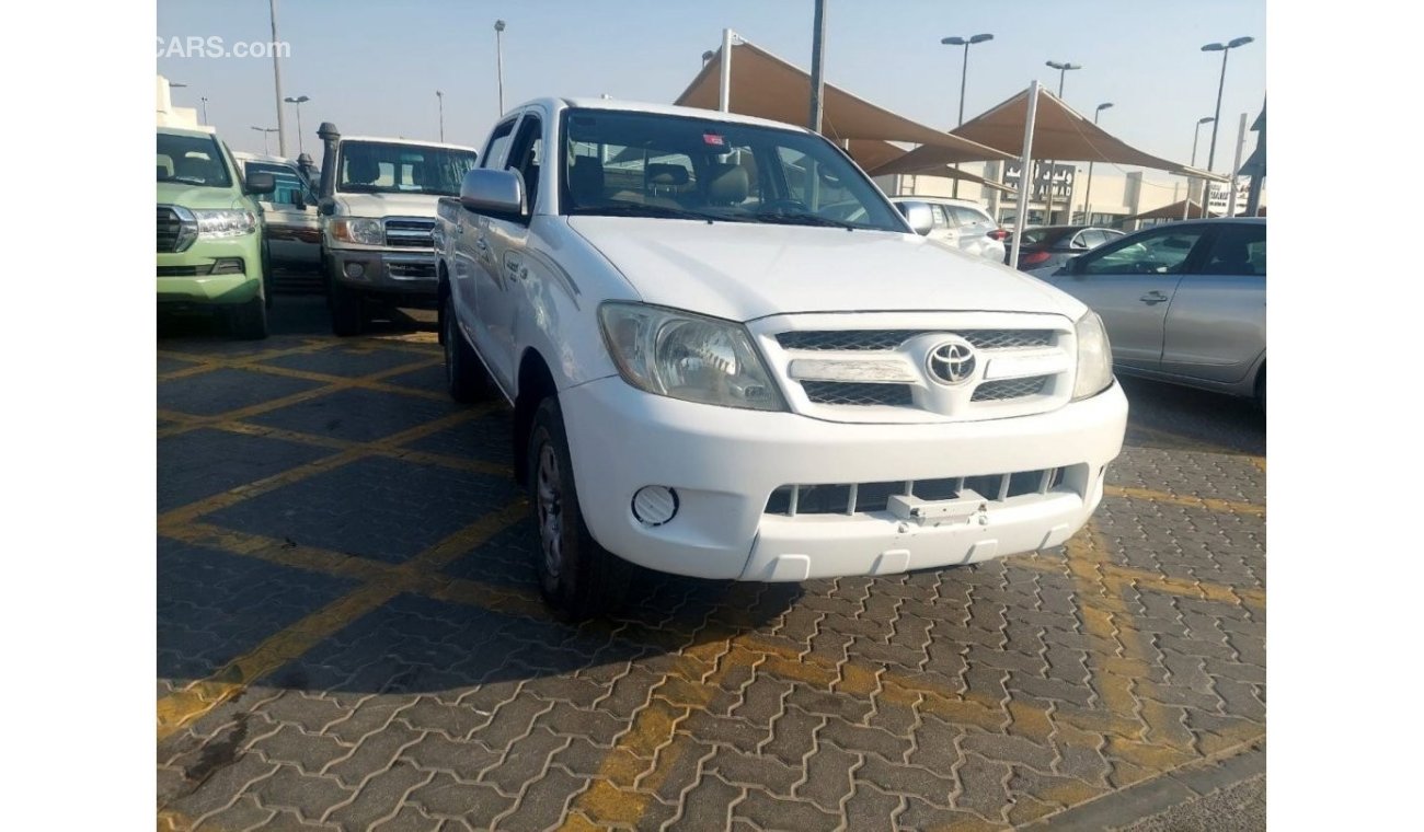 Toyota Hilux DC 4WD 2.4L DIESEL MANUAL TRANSMISSION