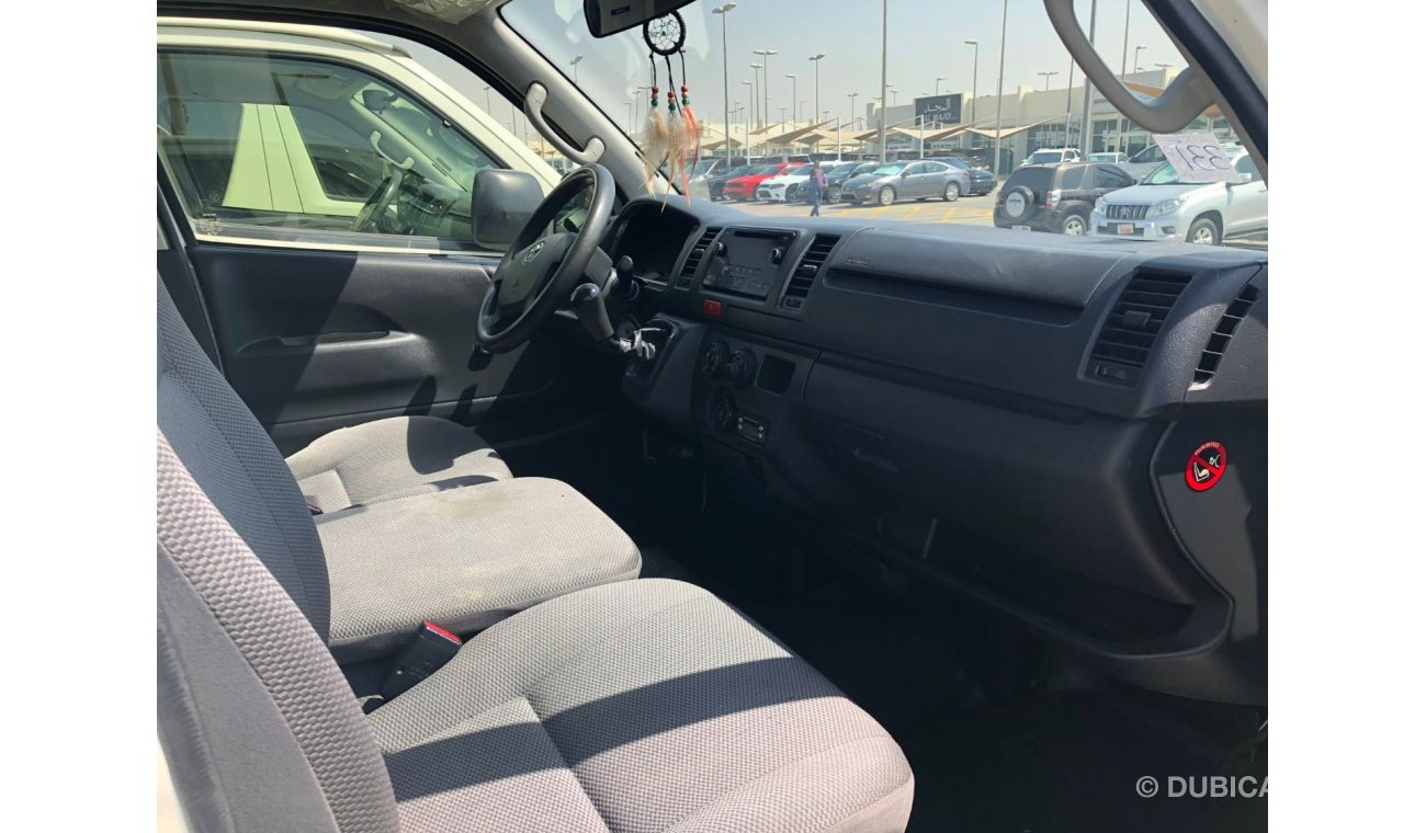 تويوتا هاياس Toyota hiace Thermoking C-350 chiller, model:2017. Excellent condition